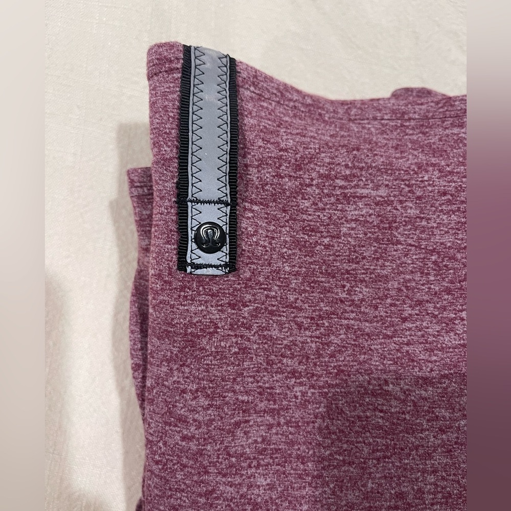 Lululemon Vinyasa Snap Scarf - Heathered Grape